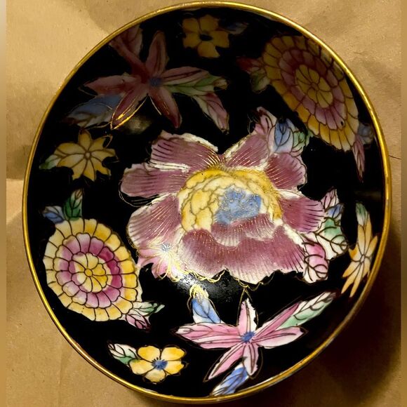 Vintage Da Qing Qianlong Nhi Chinese Polychrome Fruit bowl Hand painted - Picture 1 of 16